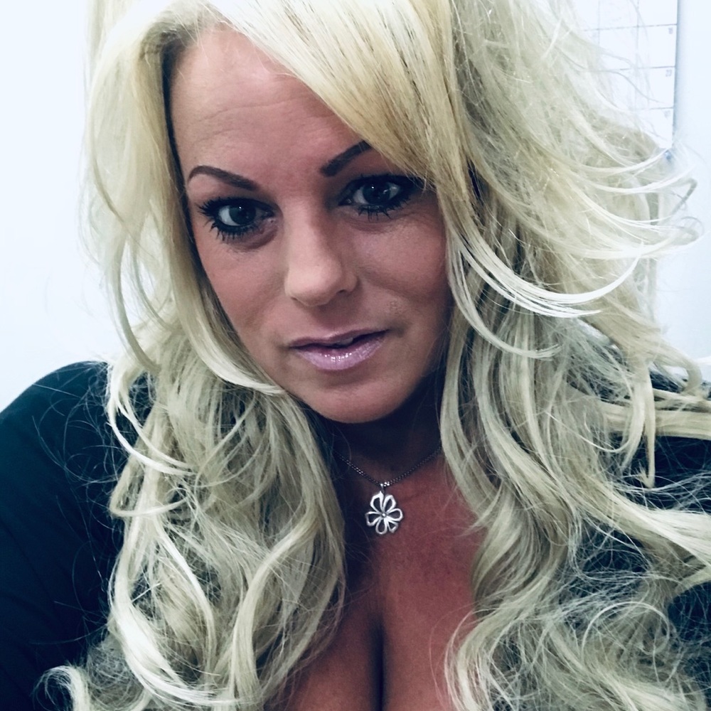 Meet your Posher, Tina